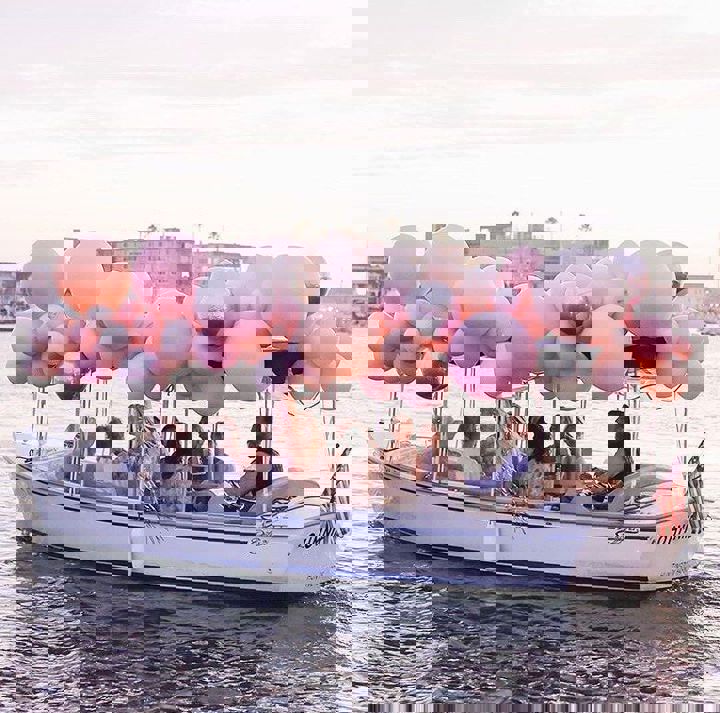 River Boat: Party on the water! Private boat and water park. Unforgettable memories await. Book now!